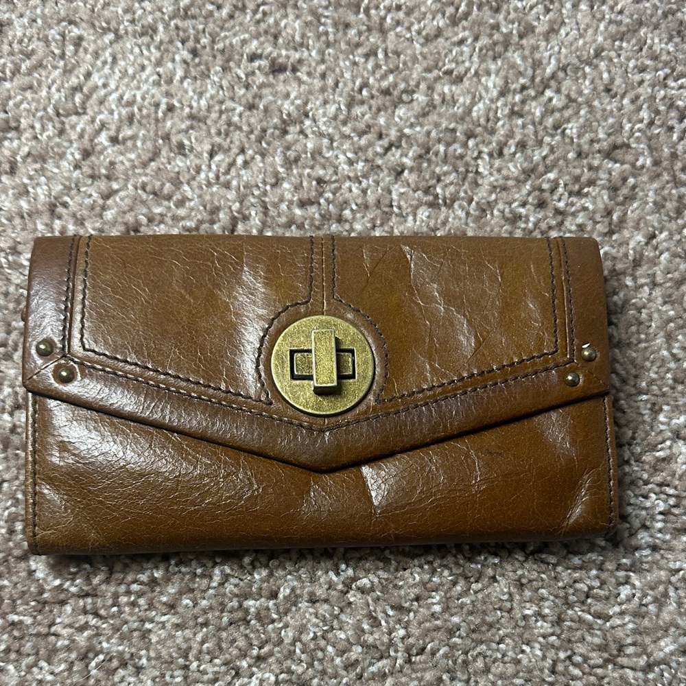 Vintage lock Brown Leather Women's Clutch